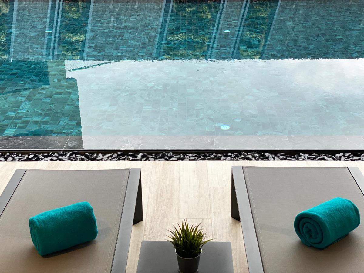 The Oceanic Sportel Phuket - Sha Extra Plus Екстер'єр фото The swimming pool at the hotel