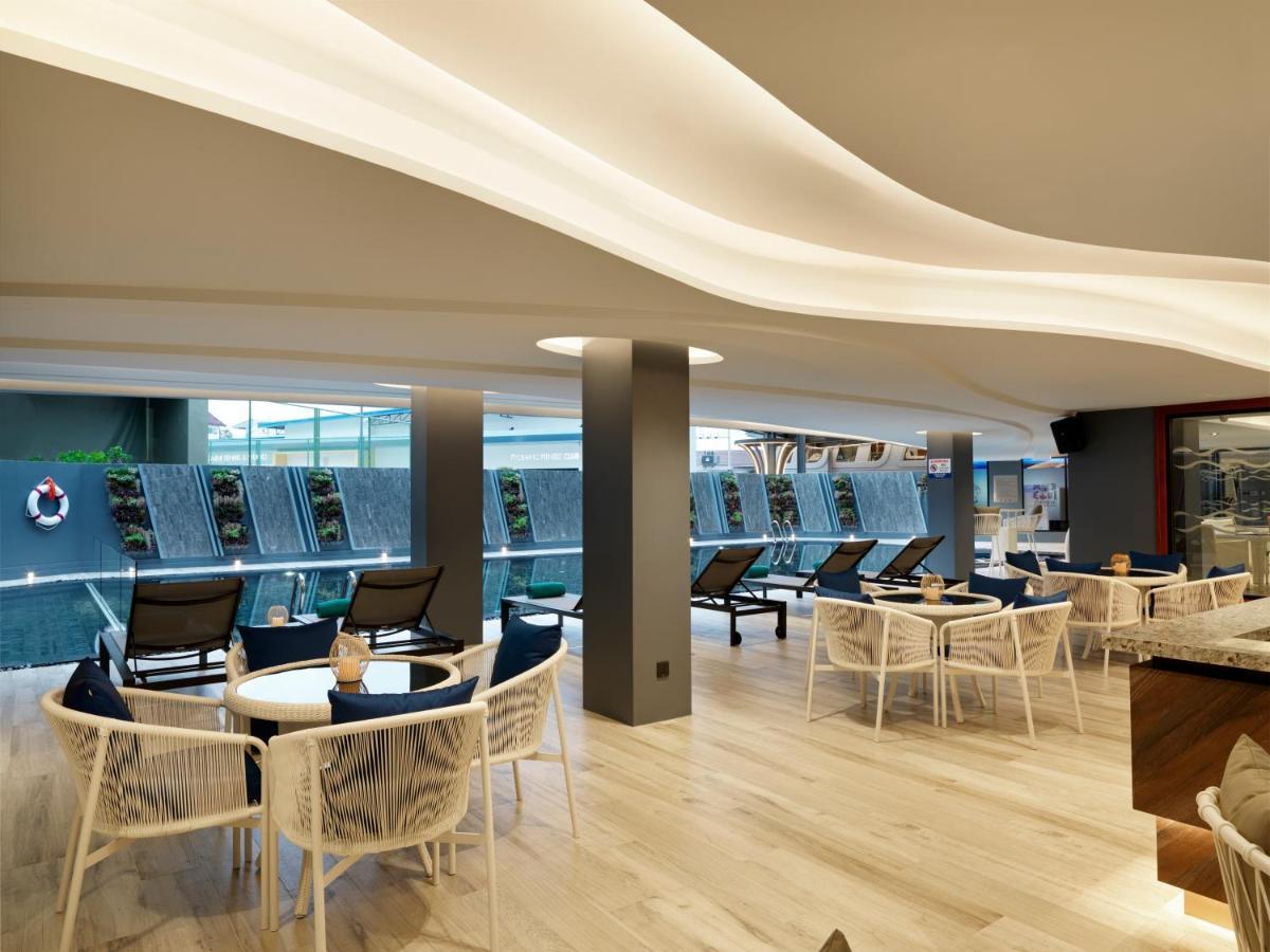 The Oceanic Sportel Phuket - Sha Extra Plus Екстер'єр фото The interior of the lounge