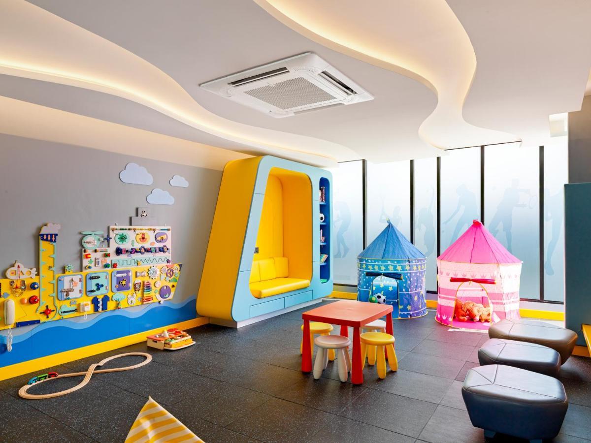 The Oceanic Sportel Phuket - Sha Extra Plus Екстер'єр фото A Daikin air conditioning system installed in a nursery