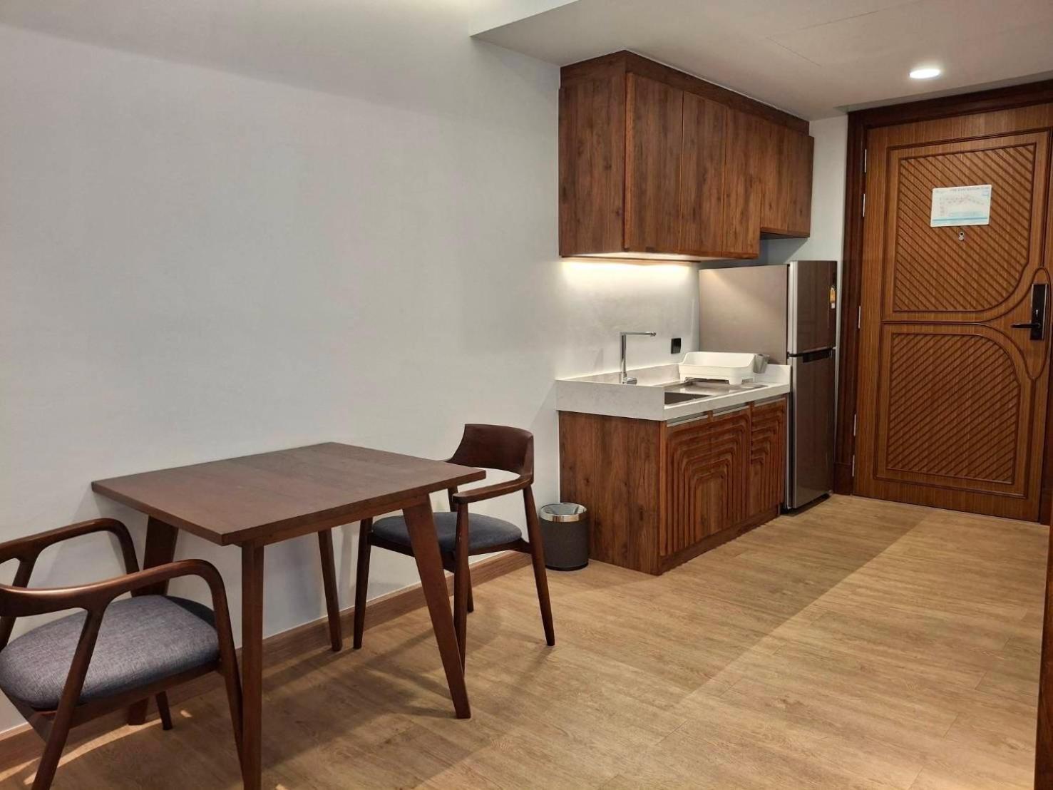 The Oceanic Sportel Phuket - Sha Extra Plus Екстер'єр фото A typical studio apartment in the Philippines